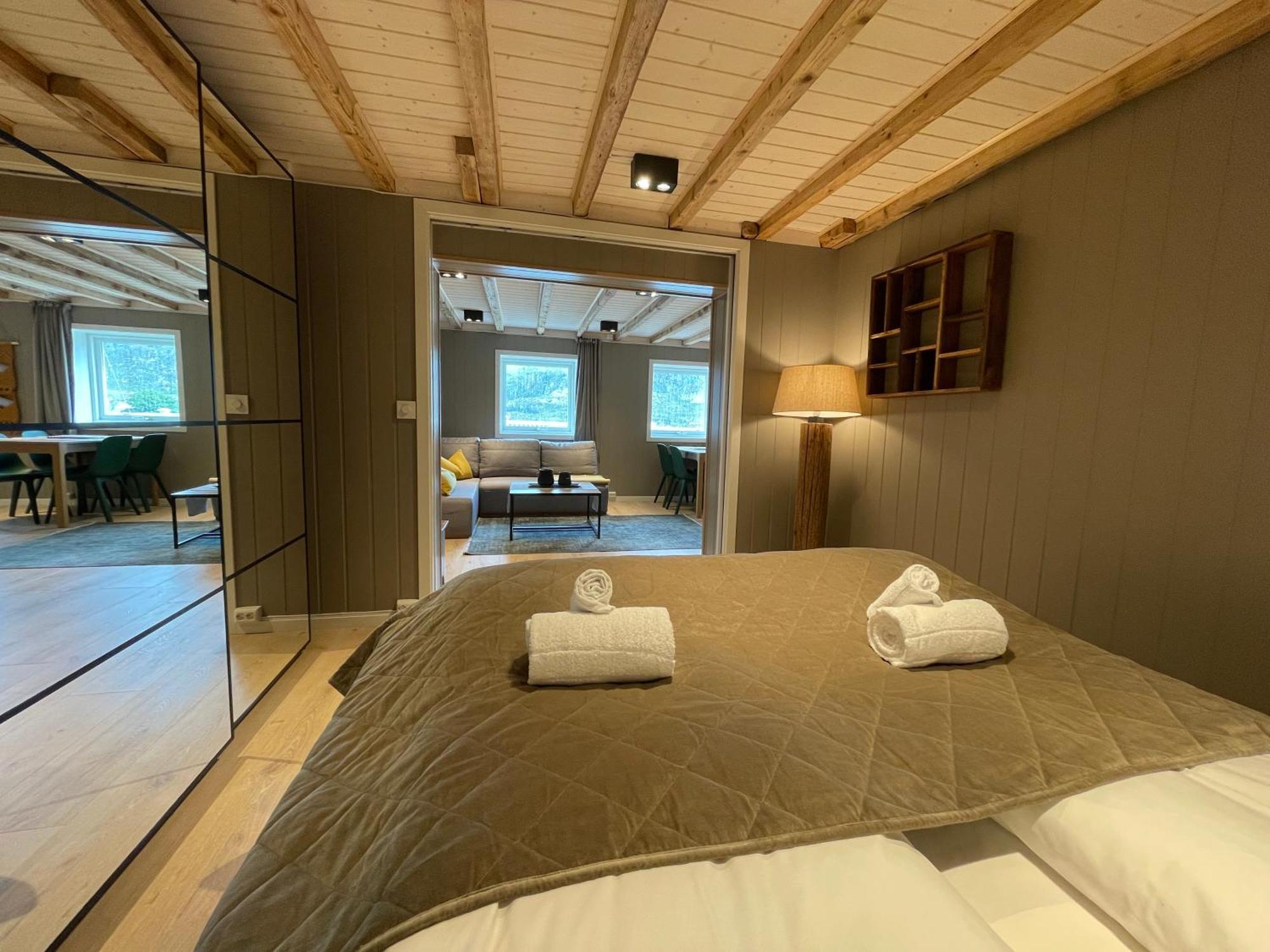 Sørvågen Lofoten Planet Studio מראה חיצוני תמונה